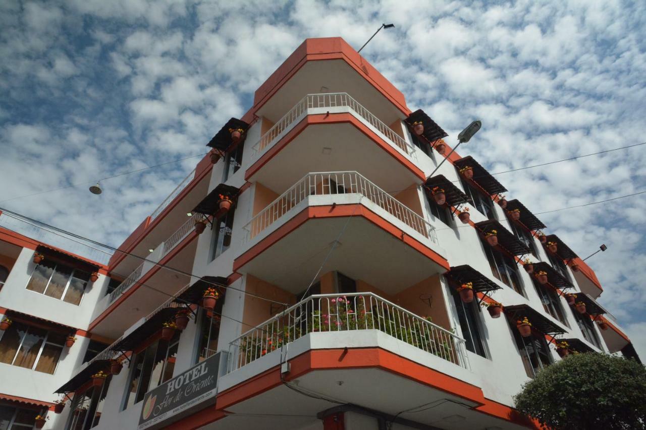 Hotel Flor De Oriente Baños Kültér fotó